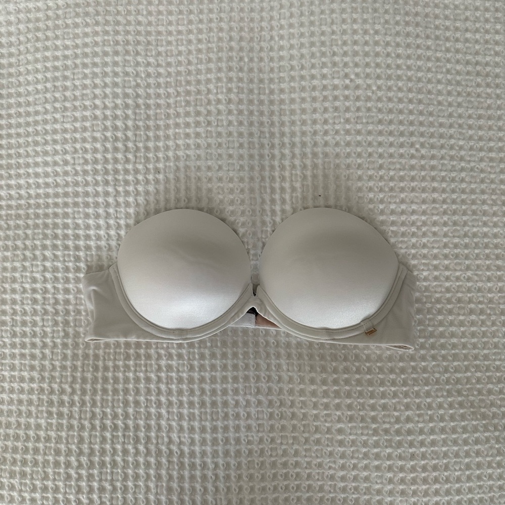 White Strapless Victoria Secret Push-Up Bra
